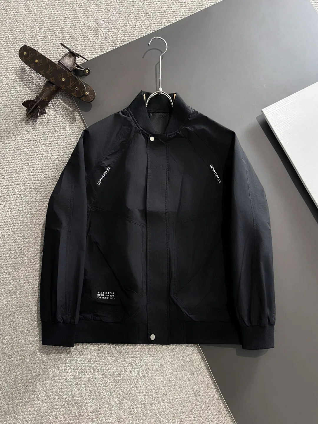 2025 New Arrival 。 ， 。 ， ， ， 。 ， ， ， Lightweight ， ， ， ， ， ， ! Classic ， ， ， ， ， ， ， ! ， ， 。Size：M 4XL。